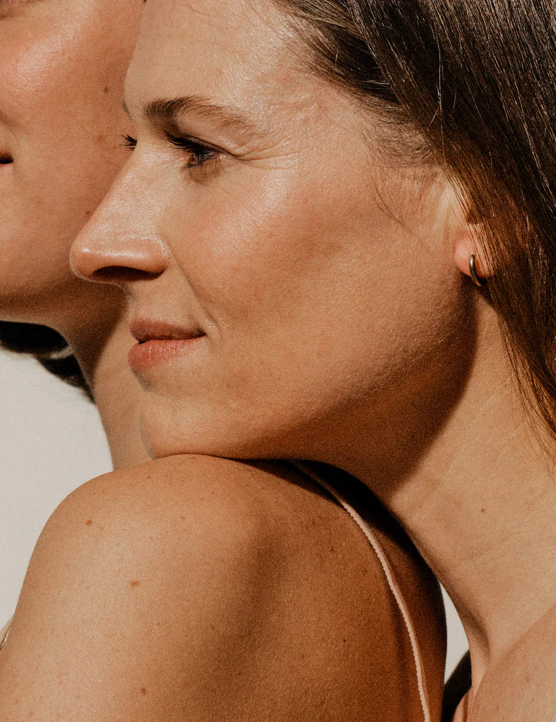 Novexpert Tonirana Karamel Krema N°1 Svetla – Prirodan Sjaj i Anti-Age Nega