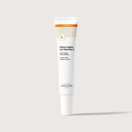 Novexpert Lagana Krema sa Vitaminom C – Hidratacija, Sjaj i Anti-Age Nega
