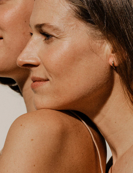 Novexpert Tonirana Karamel Krema N°1 Svetla – Prirodan Sjaj i Anti-Age Nega